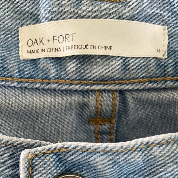 Oak and Fort - Jean Short - Light Blue - Size 26 - Picture 3 of 4